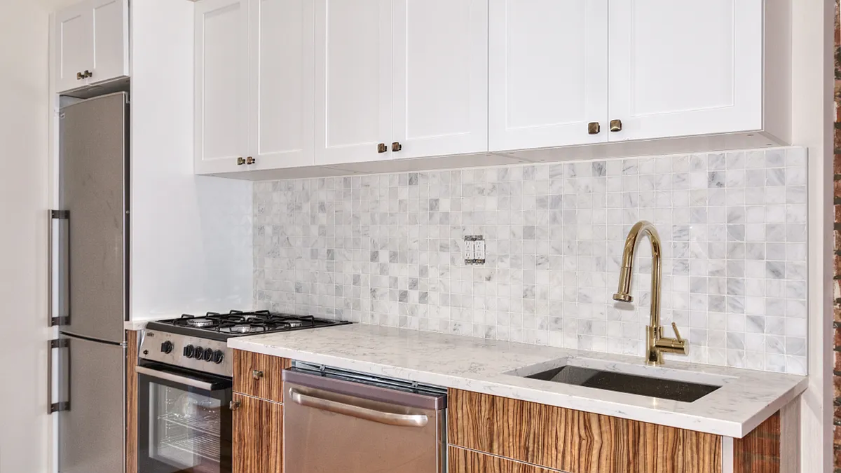 Building Photo - 230 Schaefer St #1L