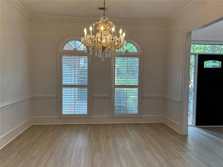 4608 Chattahoochee Xing SE — Photo 8
