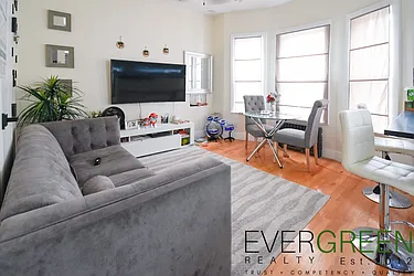 Rented by Pinn Realty