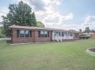 29 Sandra Ln, Athens, AL 35611