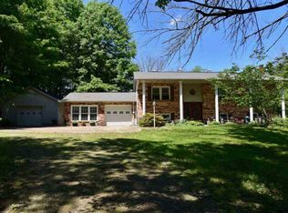 4052 Petersburg Rd, Burlington, KY 41005