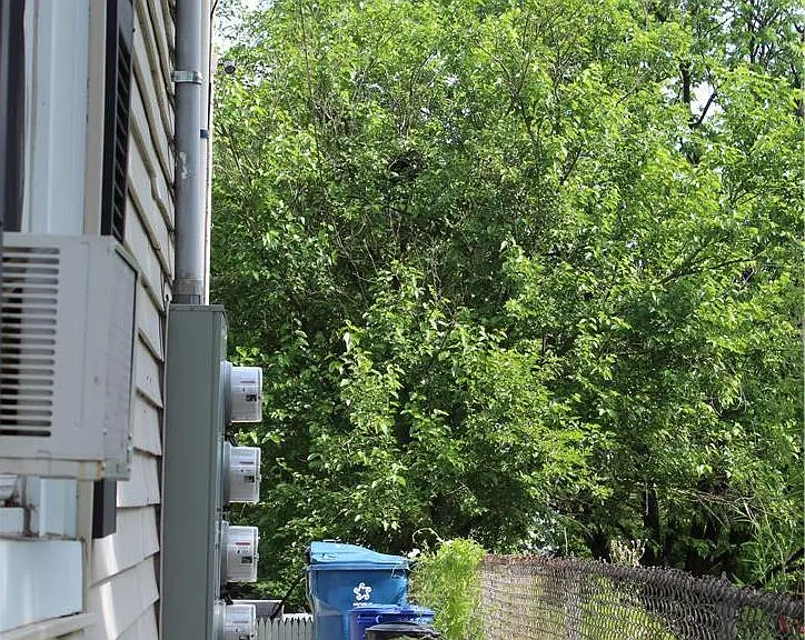 38 W Union Blvd #3 — Photo 7