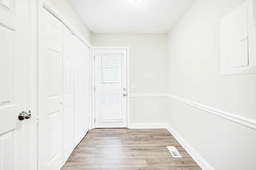 3 bed, 1410 sqft, $1,850 — Photo 4