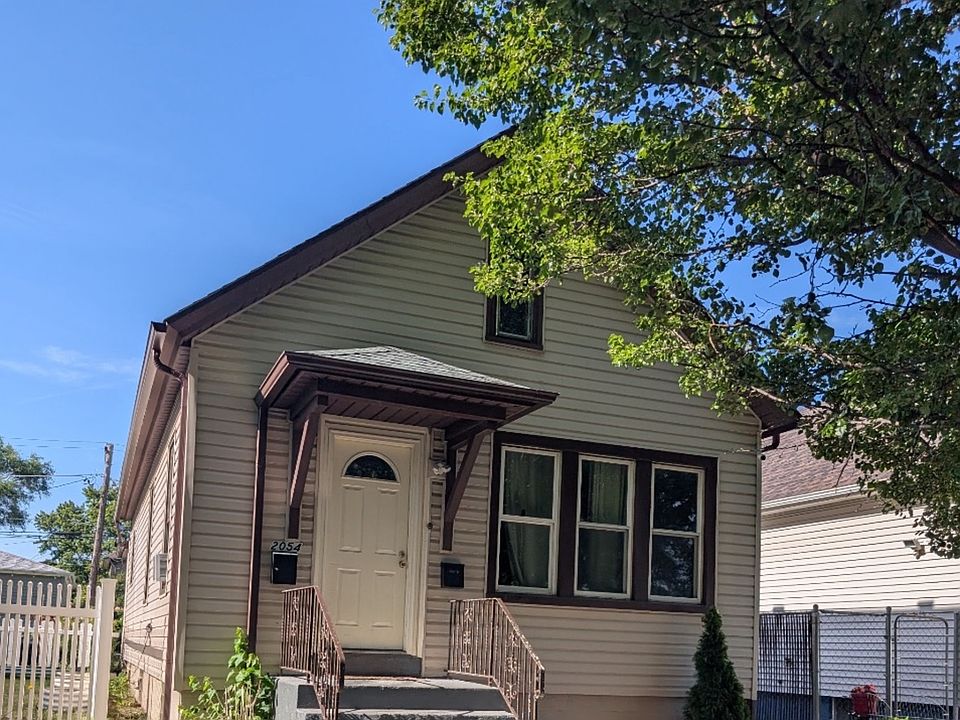 1st image of 2054 York St