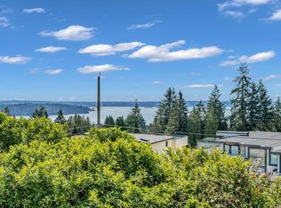 1230 Queens Ave, West Vancouver, BC