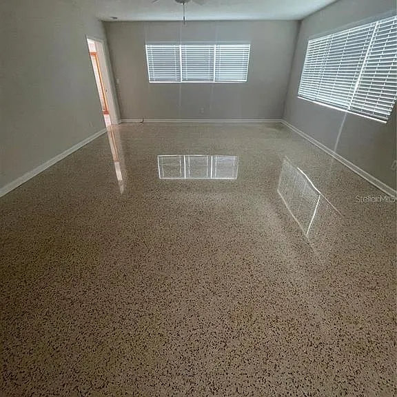 1536 Illinois Rd — Photo 13