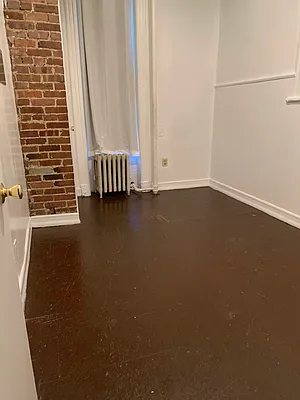 Rented by Eric Goodman Realty Corp | media 13