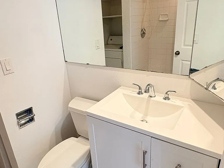 5584 Malt Dr #4 — Photo 14