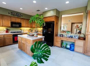 31387 Janelle Ln, Winchester, CA 92596