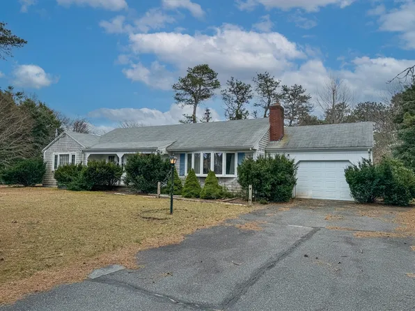 1 Captain Small Rd, South Yarmouth, MA 02664