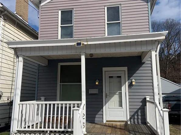 725 11th Ave, New Brighton, PA 15066