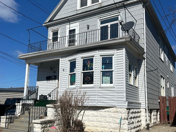 18 Progressive Ave #2