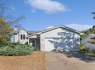 4825 143rd St W, Apple Valley, MN 55124