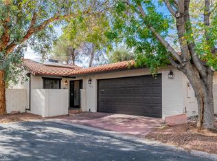 2457 Swan Ln, Las Vegas, NV 89121