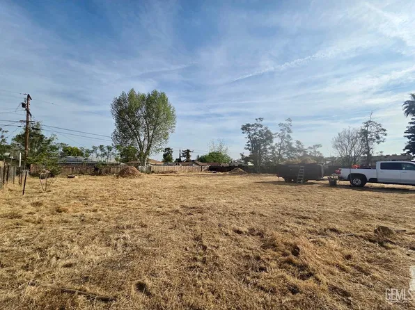 4420 Belle Ter #4424, Bakersfield, CA 93309