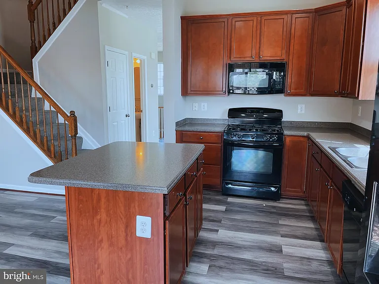 4747 Witchhazel Way — Photo 5