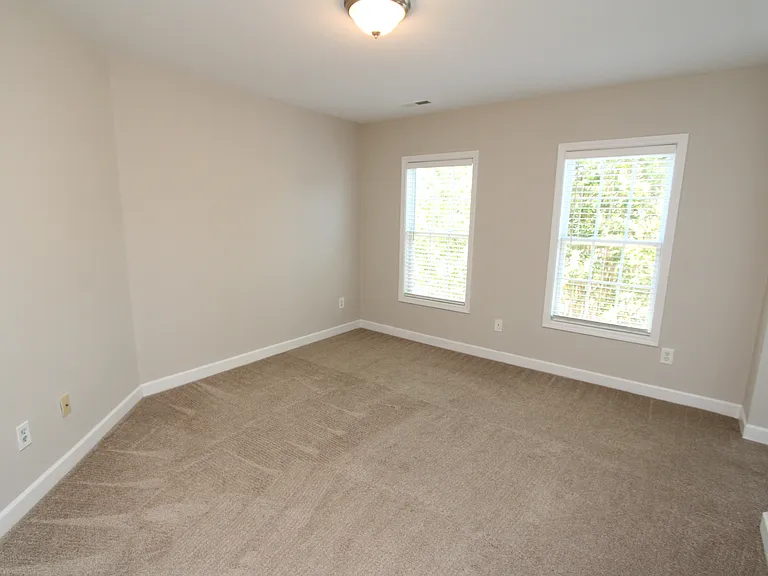 5233 Stone Station Dr — Photo 33