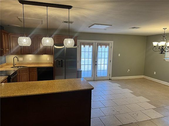 3rd image of 8531 Morrison Rd