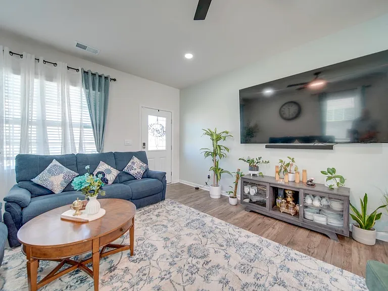 9609 Margrave Dr — Photo 7