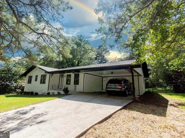 6733 Walker Rd, Riverdale, GA 30296