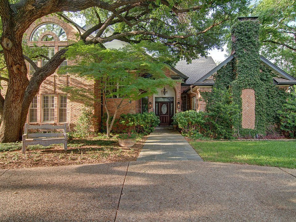 1st image of 5427 Farquhar Ln