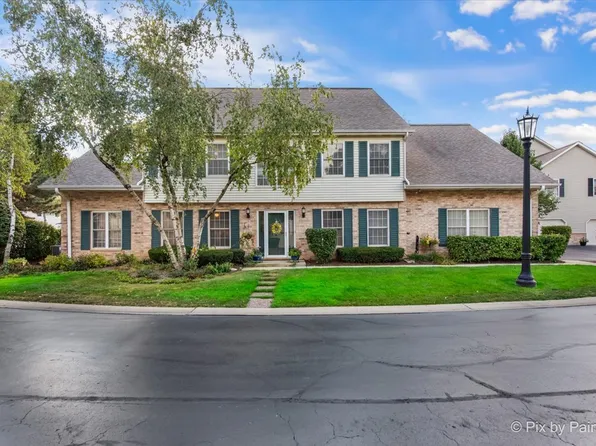 1504 Laurel Oaks Dr, Streamwood, IL 60107