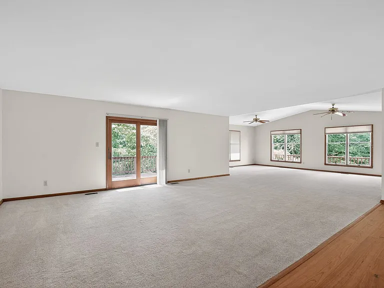 3523 Hilltop Dr — Photo 12