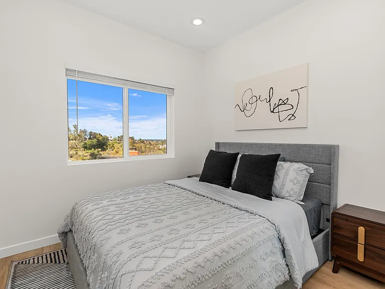 6409 Richard St — Photo 32