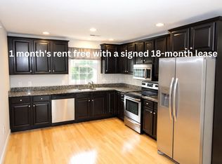 20 Hanson St APT 5, Dover, NH 03820