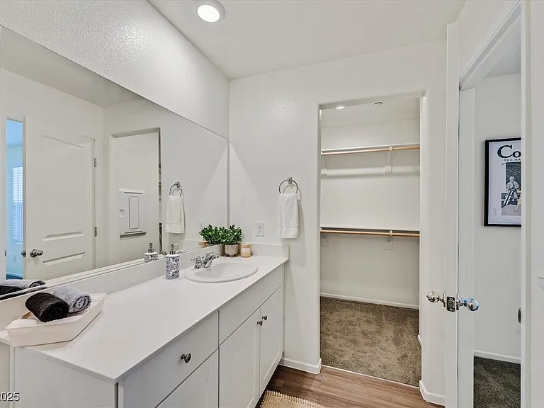 1906 Arietta Vista St — Photo 17