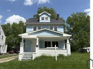 1001 Woodview Rd, Cleveland Heights, OH 44121