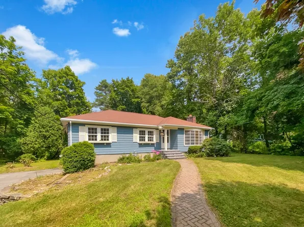 10 Sweetwater Ave, Bedford, MA 01730