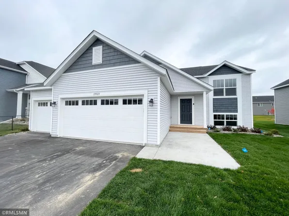 19929 English Ave N, Forest Lake, MN 55025