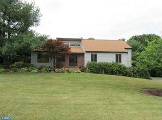 3 Sycamore Ln, Chester Springs, PA 19425