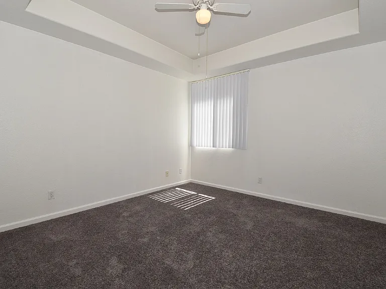 4960 Harrison Dr #233 — Photo 12
