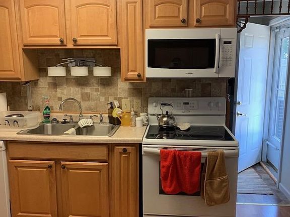 2nd image of 101 Trace Dr