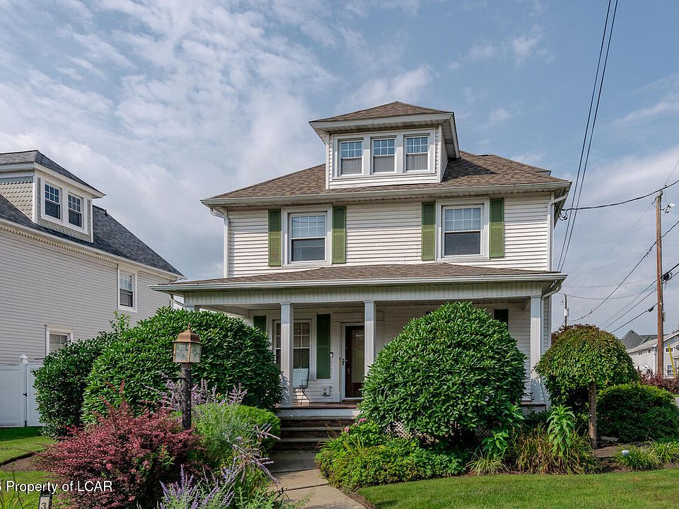 1st image of 341 Exeter Ave