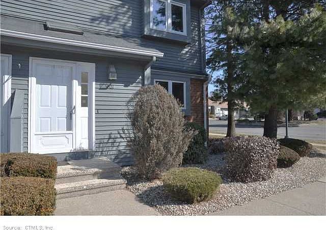 1st image of 401 Sand Stone Dr