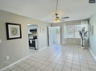 1001 77th Ave N APT 206, Saint Petersburg, FL 33702