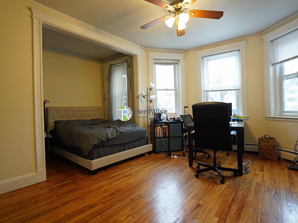 1st image of 1840 Commonwealth Ave #44-4