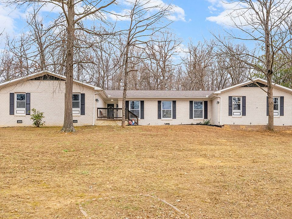 1st image of 800 Dodson Ln