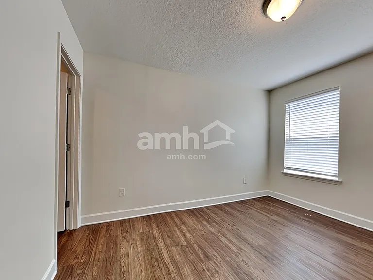 3067 Creek Village Ln — Photo 20