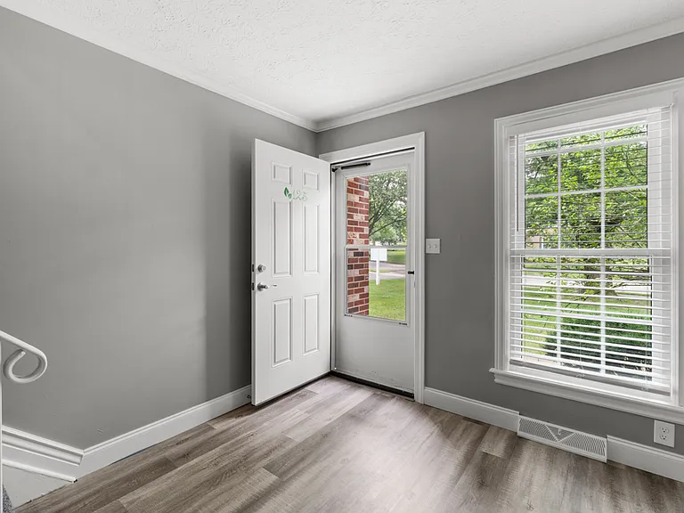 Hudson Yard Townhomes — Photo 3