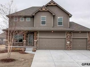 5910 S 173rd St, Omaha, NE 68135