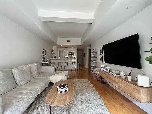1st image of 14 W 14th St APT 2C