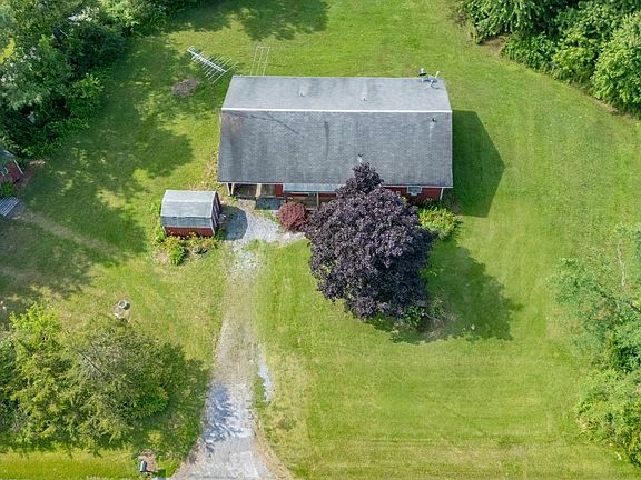 5th image of 4931 Feeser Rd W