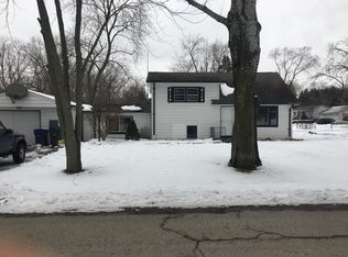 39234 N Garnett Ave, Beach Park, IL