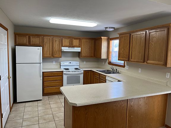 2nd image of 4450 W Normal St #4450N