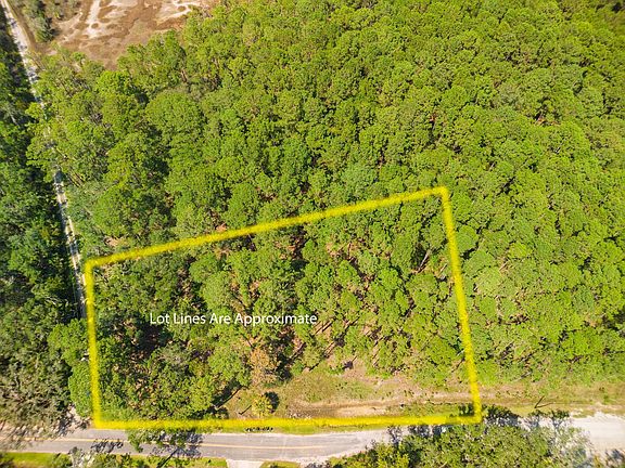 3rd image of 7860 Russell Creek Rd