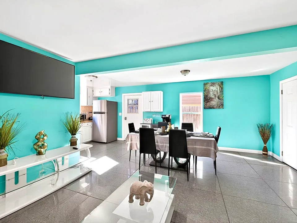 4045 C St #1-ID1516231P
